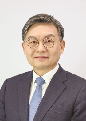 김윤