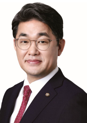배준영