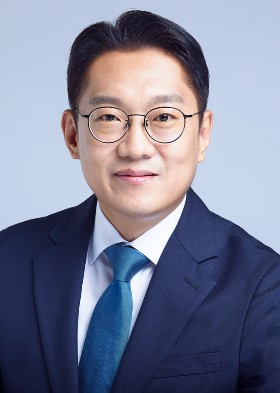 김남준